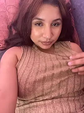 MiahJones_ webcam