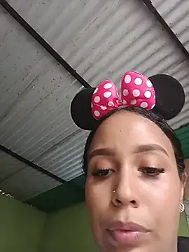Tu-Diablita_Caliente webcam
