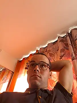 Hakim14460 live cam on StripChat