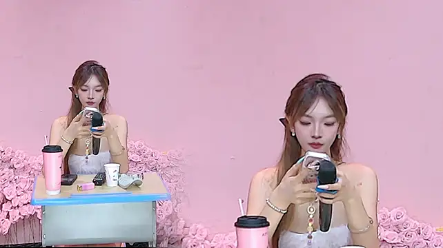 RunYan-888 webcam
