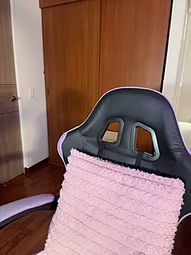 ArianaReynoldss webcam