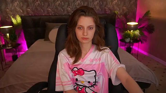 CuteeFoxy webcam