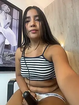 HaileyBieber_ webcam