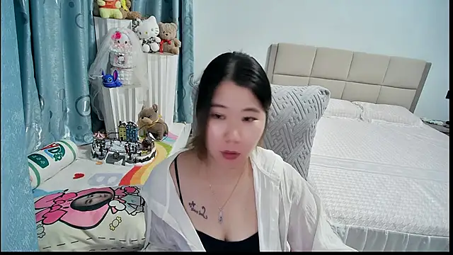 OnlyLove-2026 webcam