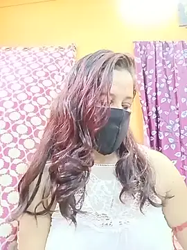 Hotpuja25 webcam