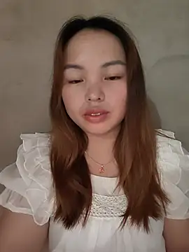 Mina_xYx webcam