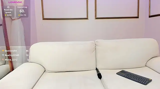 MiaLiore_ webcam