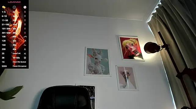 Gia_Demie webcam