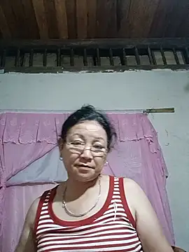 Lena_9x webcam