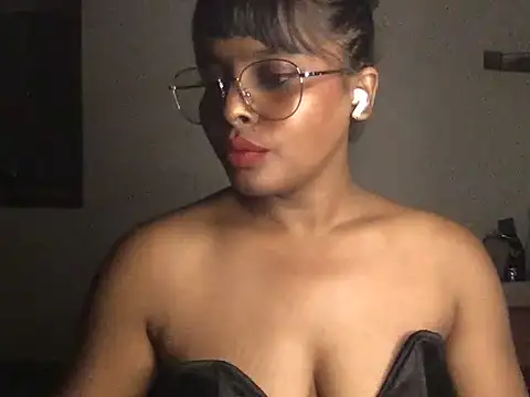 raveena_hot