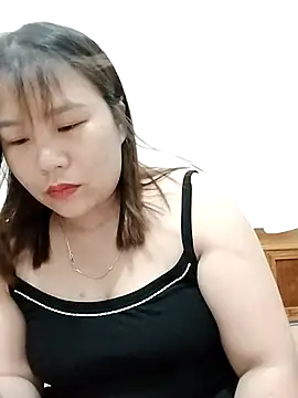 -Nani_ live cam on StripChat