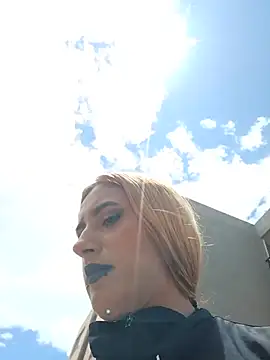 Domekaqueen1