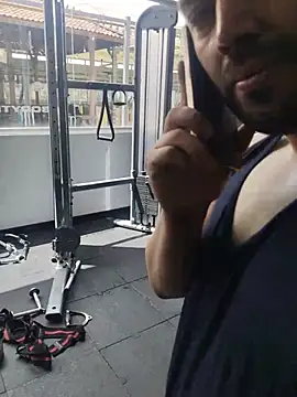 michell_veryhot