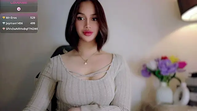 Anna_HollyDoll