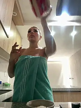 SALOOMEE__ live cam on StripChat