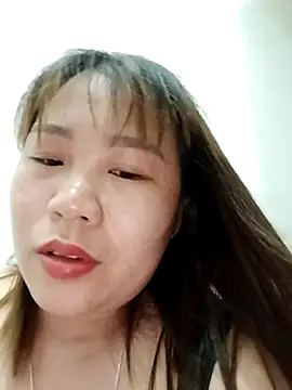 -Nani_ live cam on StripChat