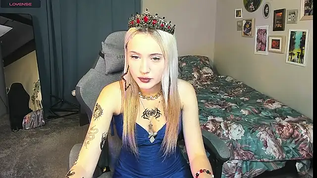 LaslyAngel live cam on StripChat