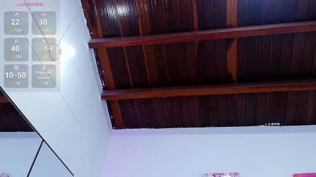 Shanel__Bigboobs live cam on StripChat