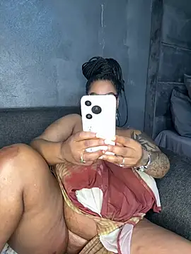 ExclusiveLeexx live cam on StripChat