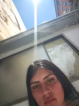 MishRaven live cam on StripChat