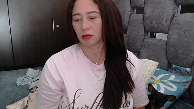 sara_hott_1 live cam on StripChat