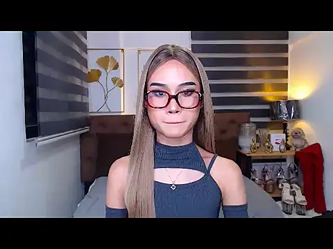 JuicyCockThea