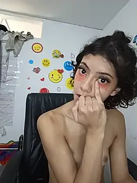shantallmendy live cam on StripChat