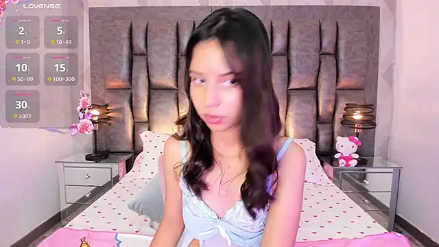 AriRose webcam