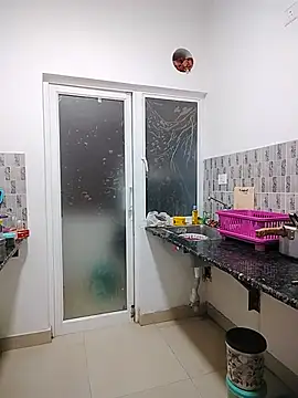 LoveLy-Soneya webcam