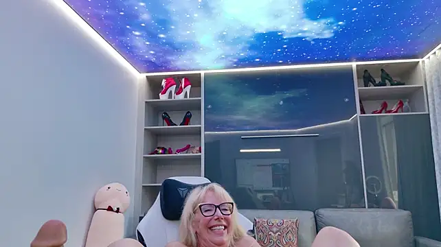 FitCougar live webcam