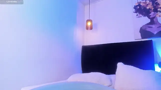 dolly_zoe webcam