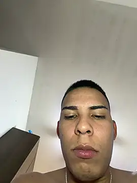 LeiAaron1998 webcam