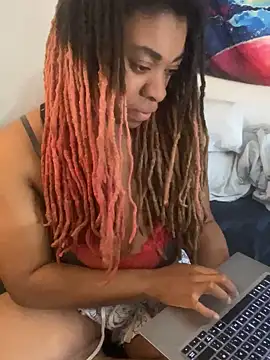 BustyyTT webcam