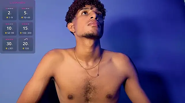 Alex_Bloom webcam