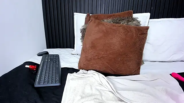 Slutty_Vicky webcam