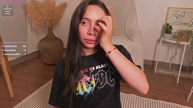 Emmaaa777 webcam