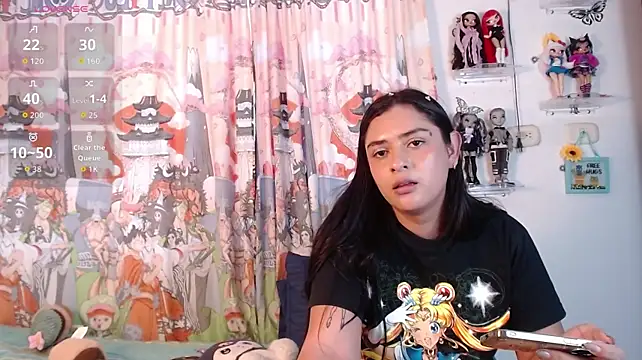 mensia_hernandz webcam
