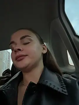 KristiRich webcam