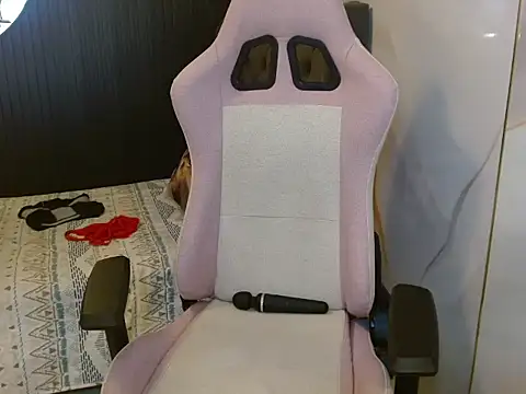 naomis_36 webcam