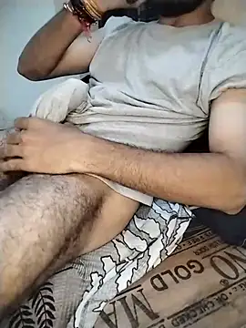 Mr_Hotyy webcam
