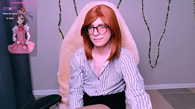 FoxyPuff webcam