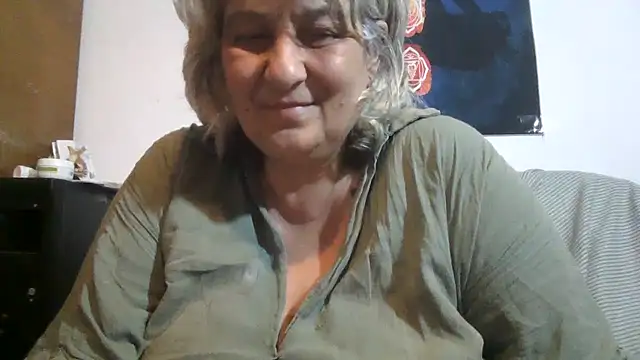 ExquisiteMature live sex cam