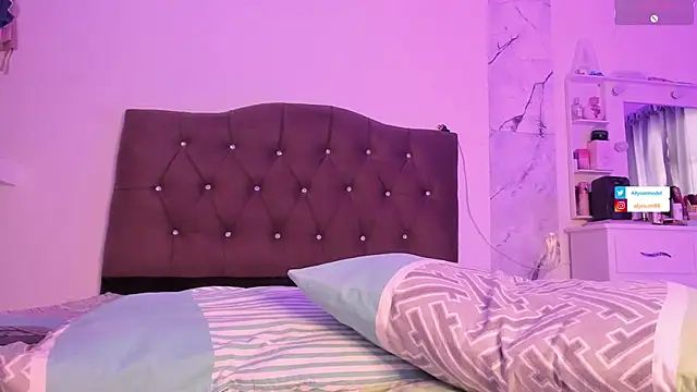 alysson_18