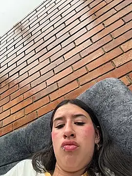 LilyRossi_ webcam