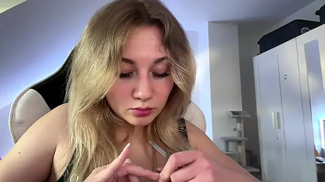 tutsicutie webcam