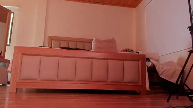 CaitlynLian webcam