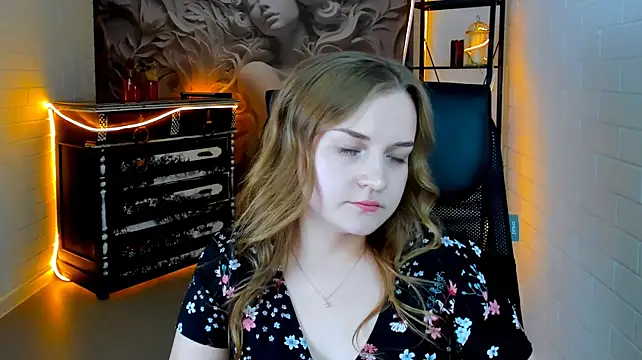LissaTelor webcam