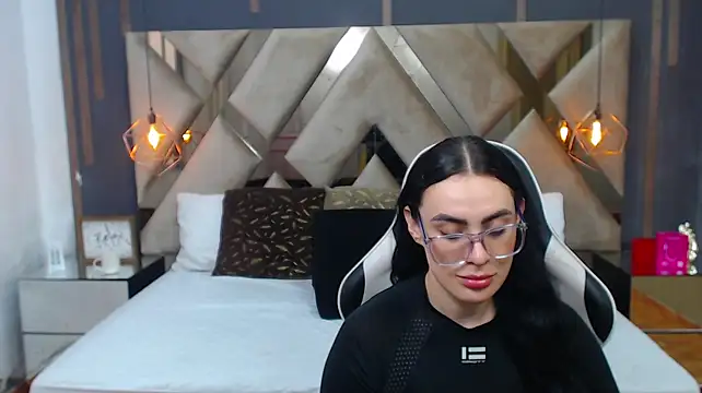 MartinaaFit webcam