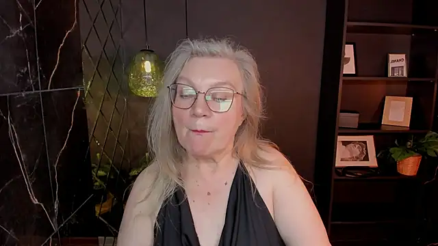 NataliMellow webcam