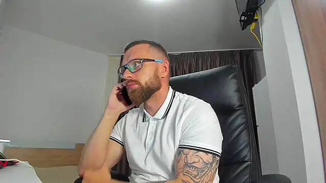 Findom_guy webcam